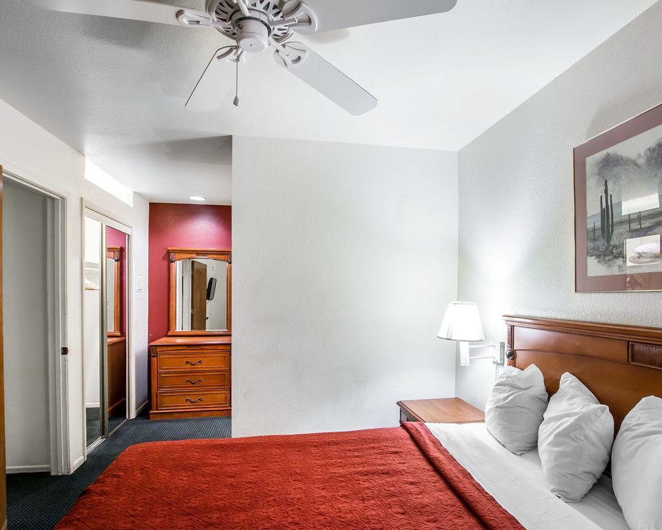 American Inn&Suites Mesa Eksteriør bilde