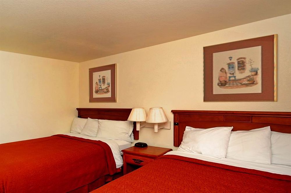 American Inn&Suites Mesa Eksteriør bilde