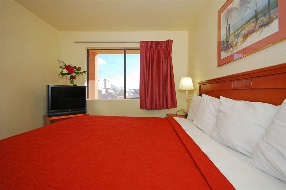 American Inn&Suites Mesa Eksteriør bilde