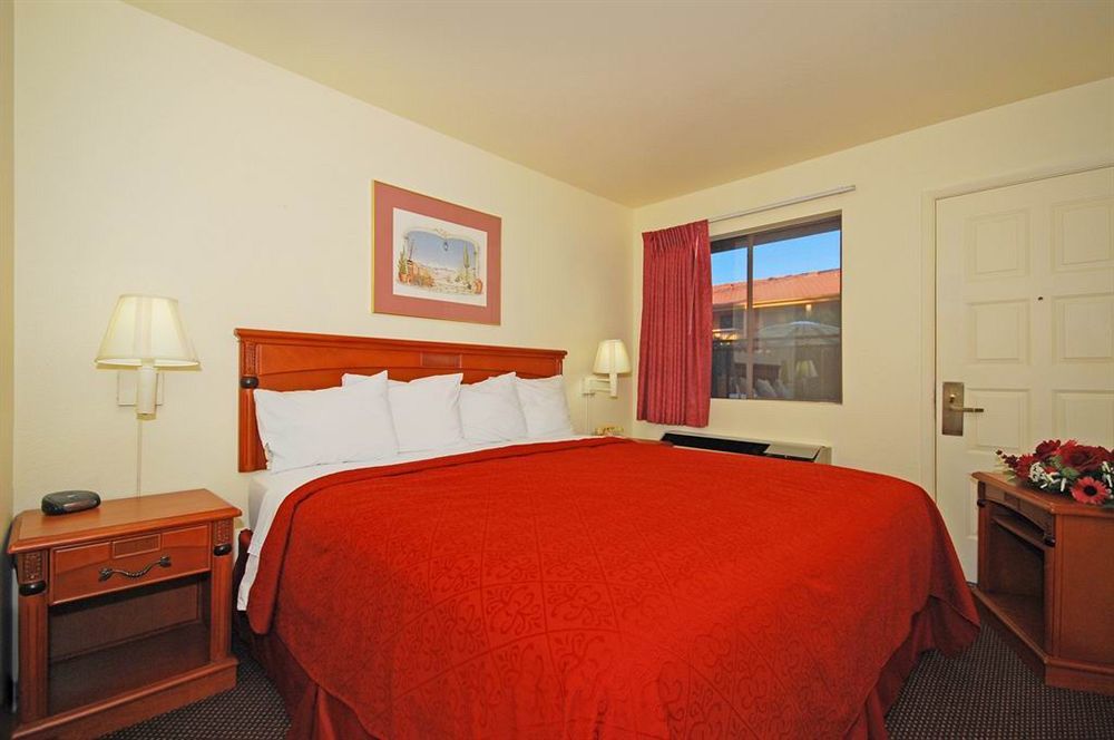 American Inn&Suites Mesa Eksteriør bilde
